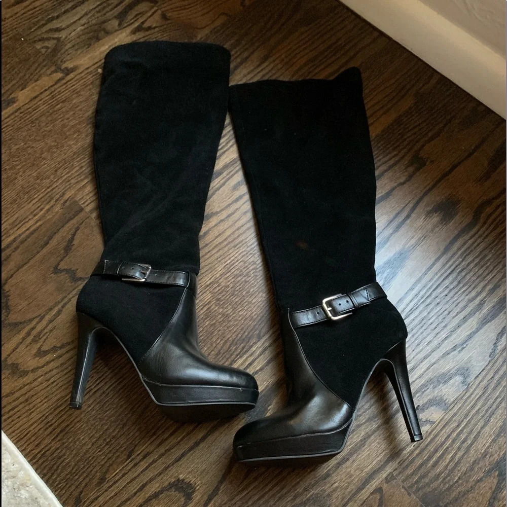 Heeled Black Boots